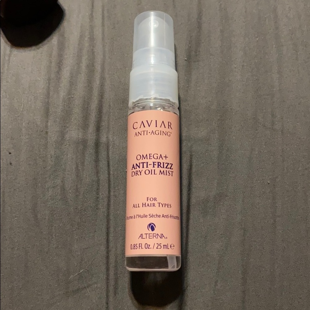 Caviar Anti-aging Omega Anti-Frizz dry oil mist